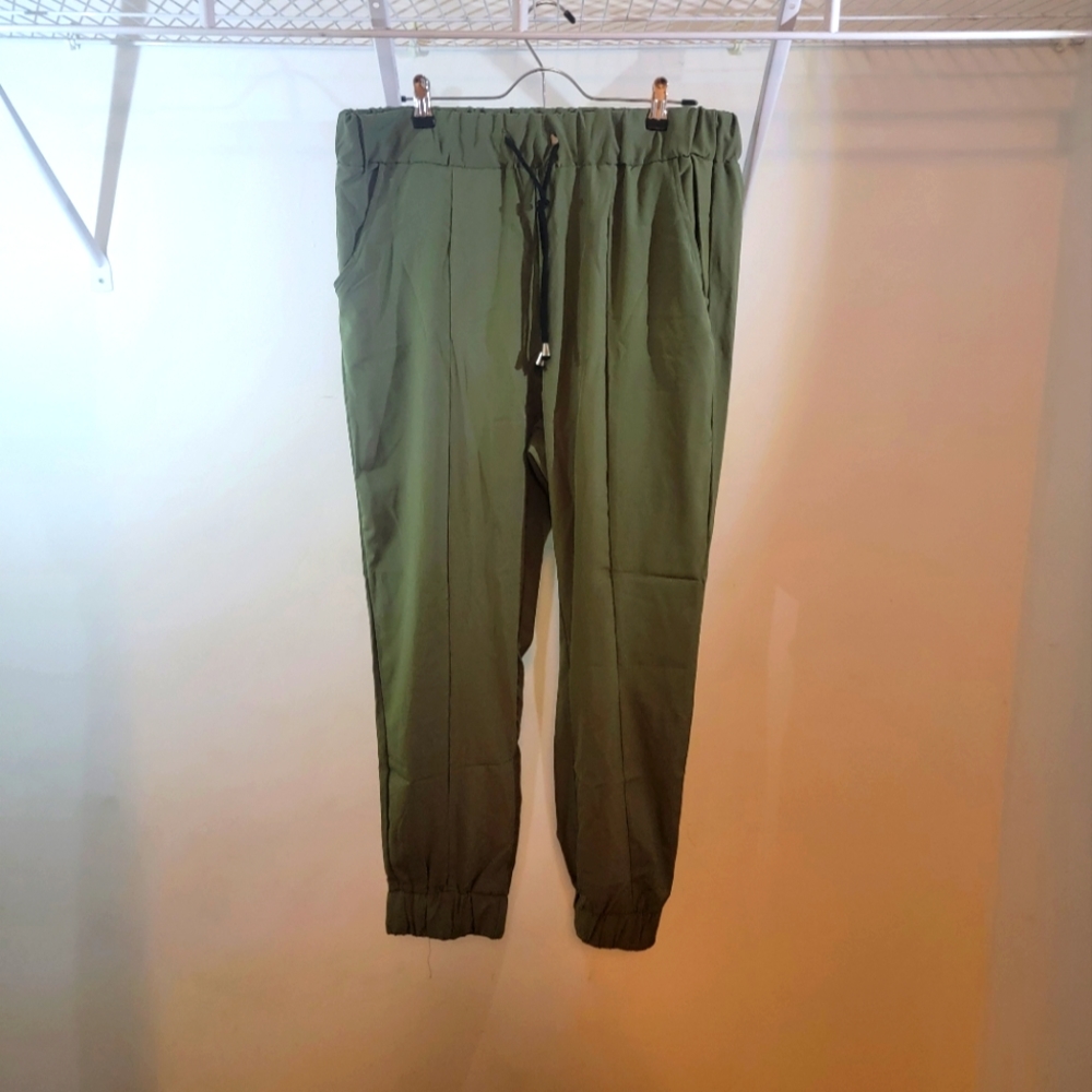 Olive green plus size drawstring joggers, size 2X, Polyester